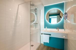 Hotels Holiday Inn Reims Centre, an IHG Hotel : photos des chambres