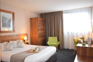 Hotels Kyriad Prestige Bordeaux Aeroport : photos des chambres