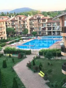 Студио Приятели - 瓦尔瓦拉