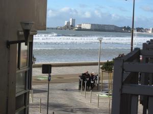 Hotels Hotel & Cantine De La Plage : photos des chambres