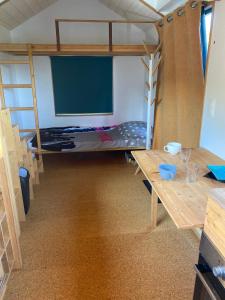 Maisons de vacances tiny house du poulloguer : photos des chambres