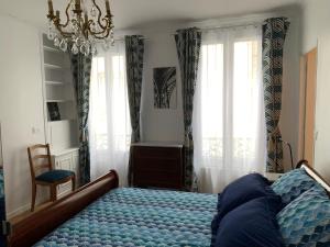 Appartements 2 pieces 1 bedroom apartment 10 mins walking Chateau Versailles : photos des chambres