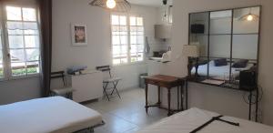 Studio avec parking privé