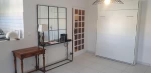 Studio avec parking privé