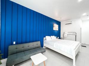 Phòng Tiêu Chuẩn Giường Lớn (Standard King Room)