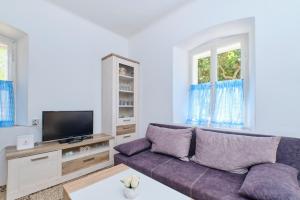 Apartments Pino 