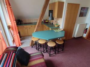 Five Oaks - Rote Wohnung