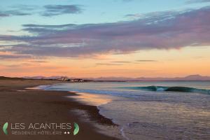 Appart'hotels Residence Hoteliere les Acanthes : photos des chambres