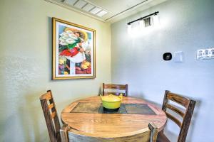 Traditional-Style Adobe Casita - Walk to Dtwn