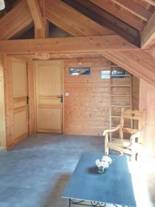 Chalets WhispeRive Lodge - le vert aux bords de rive : photos des chambres