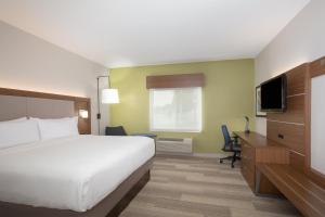 Standard King Room room in Holiday Inn Express Hotel & Suites Amarillo an IHG Hotel
