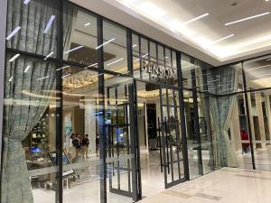 Casanty at Benson Apartment