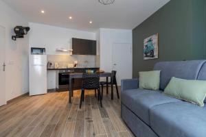 LOC TROTTEUR LE ROMARIN Gare SNCF de Lourdes