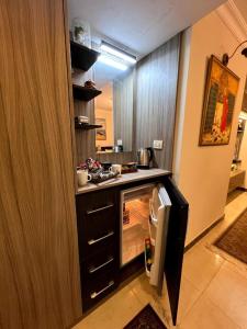 Lovely2 rooms duplex with pool in front AUC