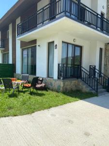 Koteji Bakurianshi Ako