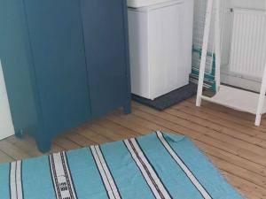 Villas Maison cosy a 200m de la plage, 3 ch, terrasse, WiFi, proche centre, ideale pour famille - FR-1-675-7 : photos des chambres