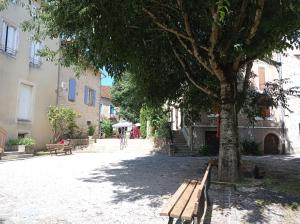 Maisons de vacances Charmant gite au coeur du village : photos des chambres