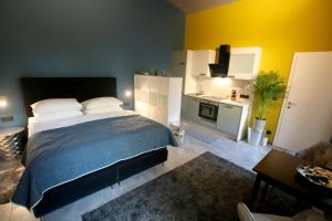 Street Living Hotel - Apartments