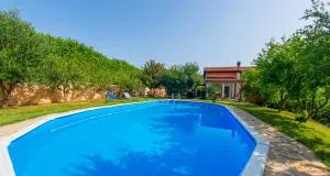 Holiday Home Narona - Vinine