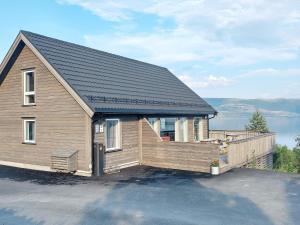 Holiday home Leka II