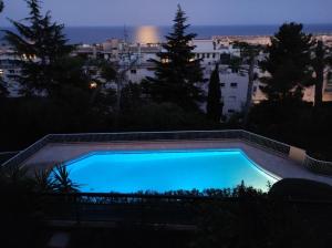 appartement Nice , jardin et mer