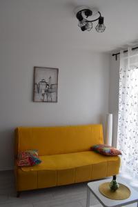 Apartman Ana Iadera with balcony and parking