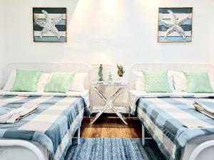 527 BeachHouse l 5 bedroom with swimming pool - 3min walk to the beach