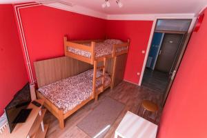 Twin Room with Shared Bathroom room in Hostel Day 'N' Night