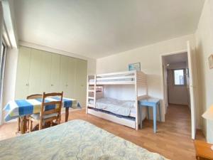 Appartement lumineux 3 pièces, 5 couchages, centre de La Baule, proche plage avec parking et ascenseur - FR-1-245-6