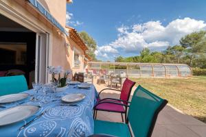 Villas Villa located between Cannes and SaintTropez : photos des chambres