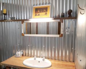 Storms River Tin House