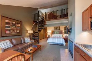 A313 Studio & Loft Lake View - 泰尔维尔