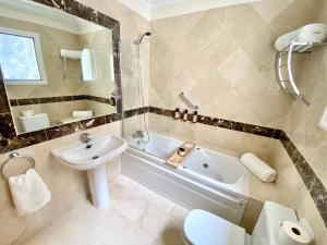 Luxury Villa Teno private heated pool Free Car except Christmas