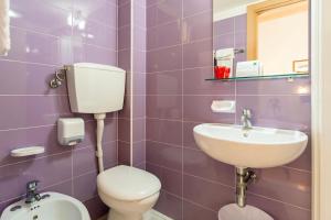 Triple Room with Side Sea View