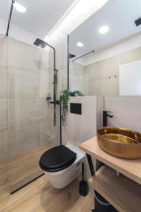 Liberty Apartments, 3rd Floor, no elevator