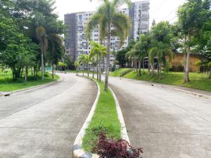 Affordable Tagaytay Monteluce 1BR with Pool G10