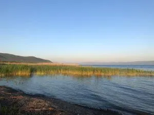 Home on Iznik Lake with its own Private Beach - Yalova