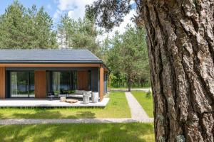 The Lake - Waterfront Villas Retreat