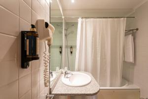 One-Bedroom Apartment room in Antillia Hotel