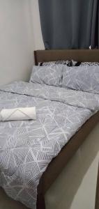 CONDO staycation Near Mall Of Asia