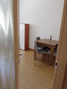 Great apartment, free parking in the garage, Žnjan