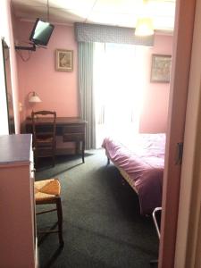 Hotels Hotel Stanislas sans ascenseur : photos des chambres