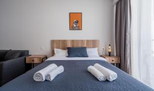 Redco, New Gudauri, Twins