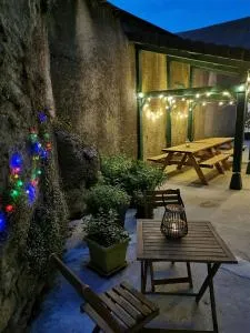 L'Orgelétaine : Grande Maison au milieu des Lacs du Jura - Orgelet