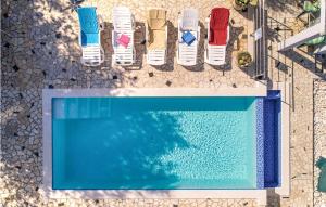 Lovely Apartment In Banjole With Wifi