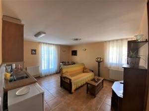 APARTAMENTOS MATEO
