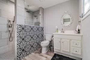 Town n Country Cozy Corner, Your Florida Fun Hub