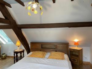 Maisons de vacances Gite Arfeuilles, 4 pieces, 6 personnes - FR-1-489-277 : photos des chambres