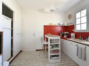 Maisons de vacances Maison Ars-en-Re, 3 pieces, 4 personnes - FR-1-434-101 : photos des chambres