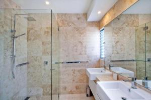 Anna Superbly Stylish Luxury Townhouse